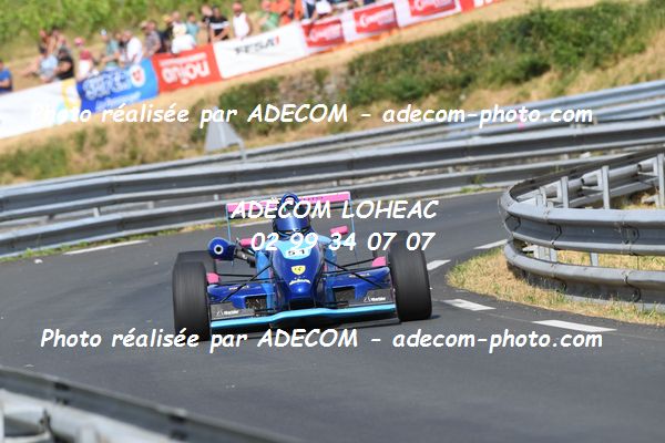 http://v2.adecom-photo.com/images//6.COURSE DE COTE/2022/5_LA_POMMERAYE_2022/BEZINAUD_David/79A_3530.JPG